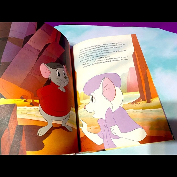 WALT DISNEY’S VINTAGE 1990 THE RESCUERS DOWN UNDER HARDCOVER COLLECTABLE BOOK - Picture 8 of 16